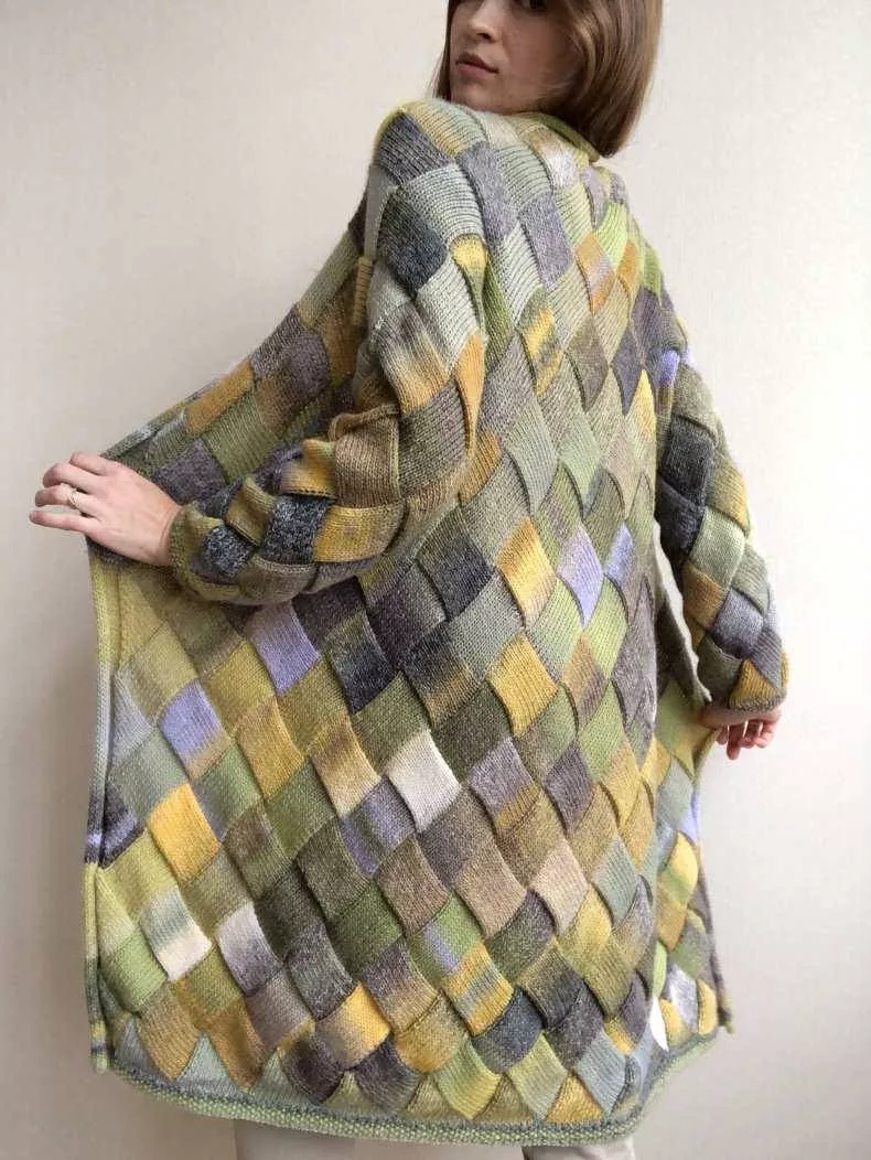 Энтерлак спицами - пошаговые мастер-классы для начинающих и схемы с описанием вязания в технике энтерлак