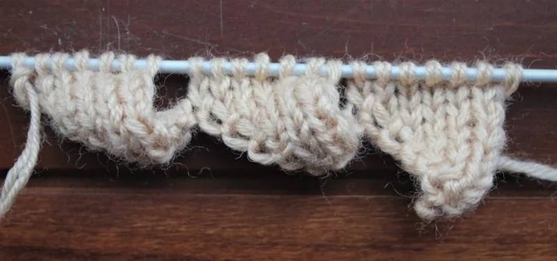 Энтерлак спицами - пошаговые мастер-классы для начинающих и схемы с описанием вязания в технике энтерлак