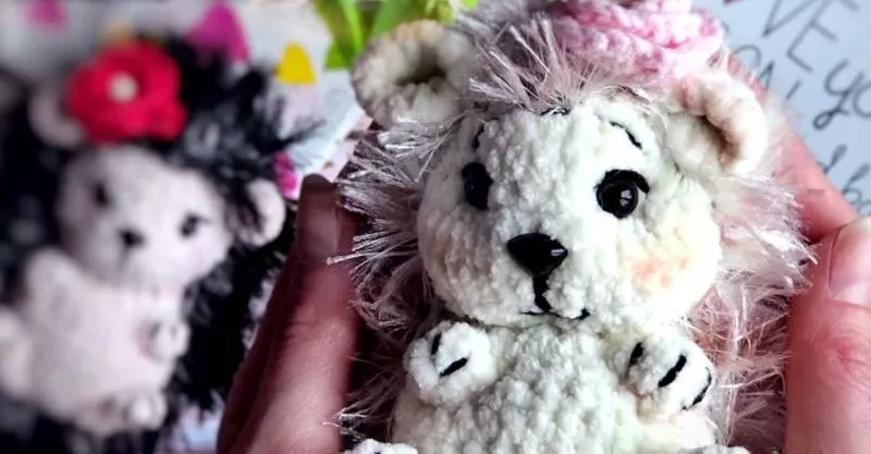 Ежик крючком - схемы для начинающих с описанием вязания ежика амигуруми, из плюшевой пряжи