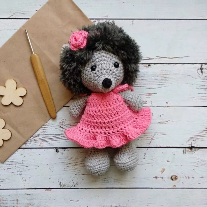 Ежик крючком - схемы для начинающих с описанием вязания ежика амигуруми, из плюшевой пряжи