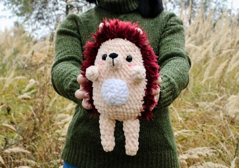 Ежик крючком - схемы для начинающих с описанием вязания ежика амигуруми, из плюшевой пряжи