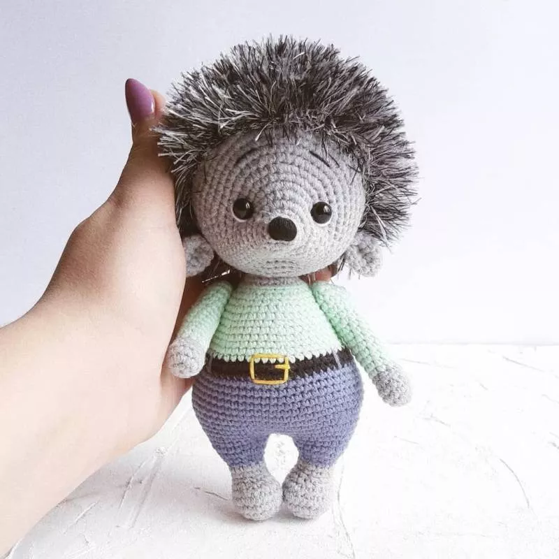 Ежик крючком - схемы для начинающих с описанием вязания ежика амигуруми, из плюшевой пряжи