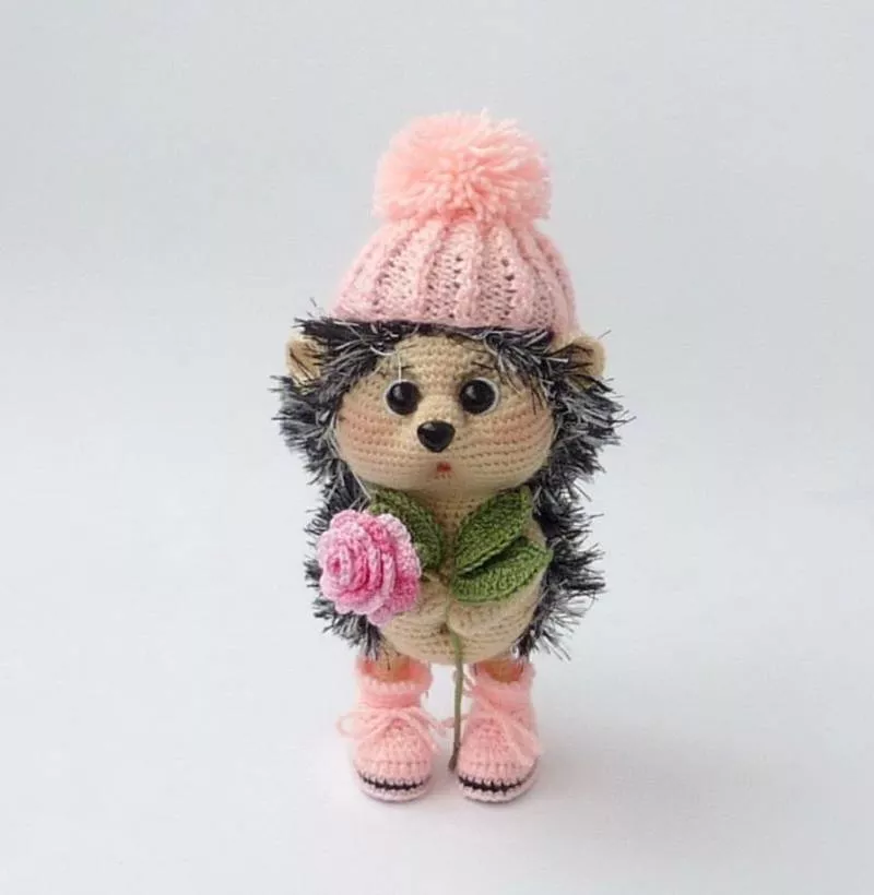 Ежик крючком - схемы для начинающих с описанием вязания ежика амигуруми, из плюшевой пряжи
