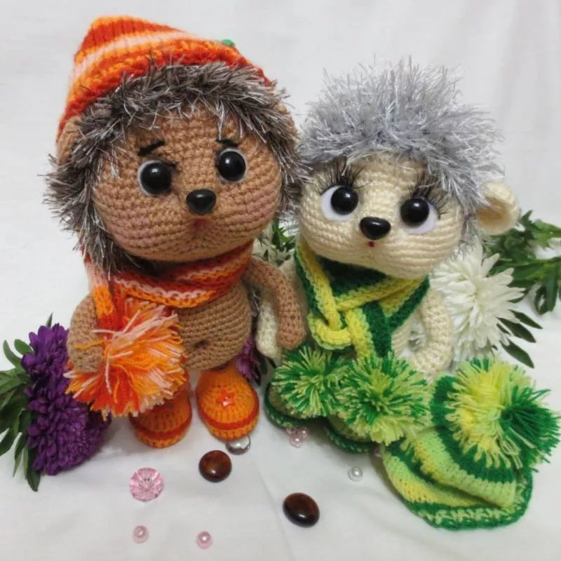 Ежик крючком - схемы для начинающих с описанием вязания ежика амигуруми, из плюшевой пряжи