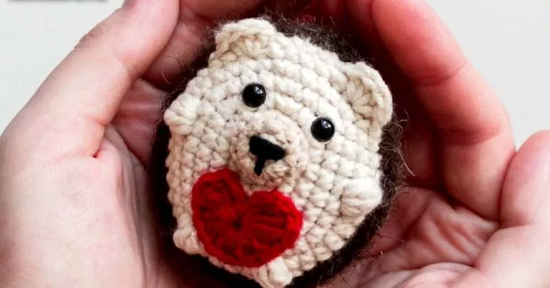 Ежик крючком - схемы для начинающих с описанием вязания ежика амигуруми, из плюшевой пряжи