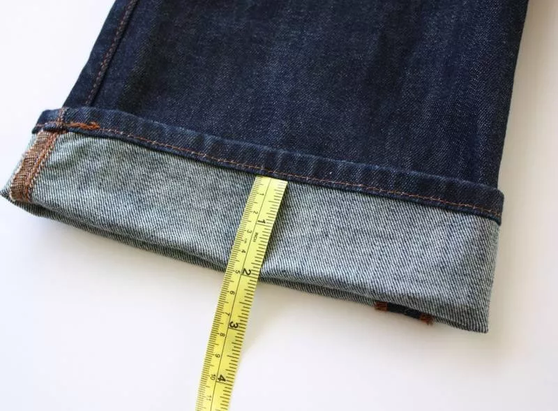 Как подворачивать джинсы (129 фото): красивые модные лайфхаки для правильного подворота женских и мужских джинсов под кроссовки и ботинки