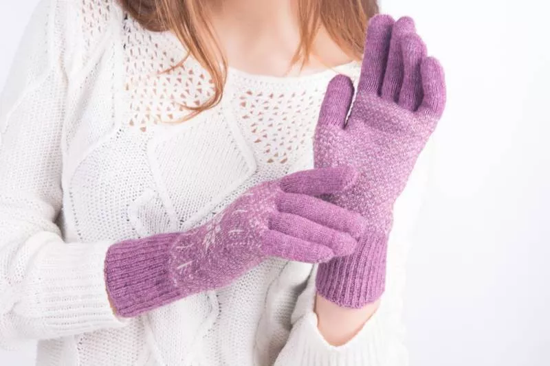 Как связать перчатки крючком и спицами - пошаговые схемы для начинающих с описанием вязания женских и мужских перчаток