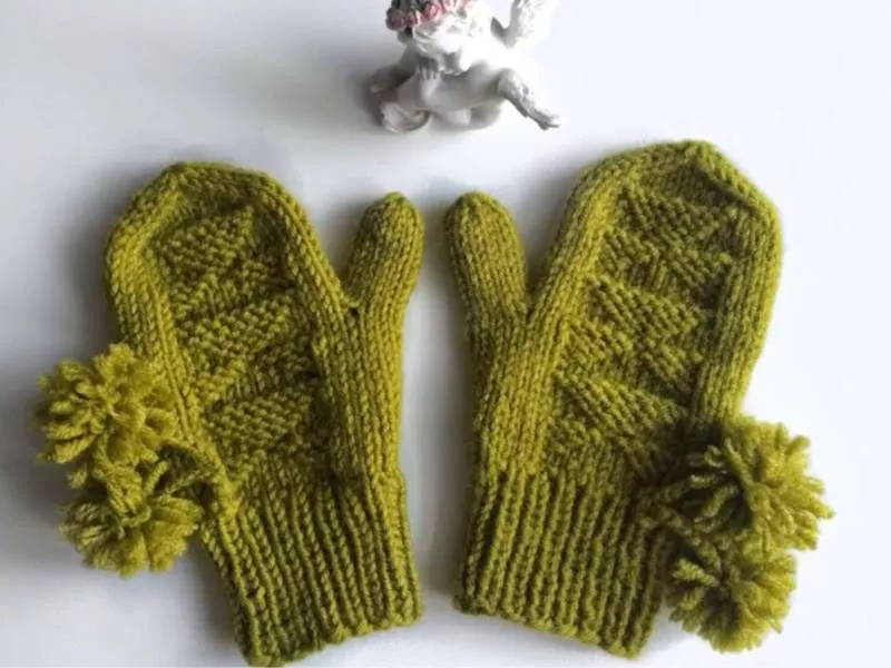 Как связать перчатки крючком и спицами - пошаговые схемы для начинающих с описанием вязания женских и мужских перчаток