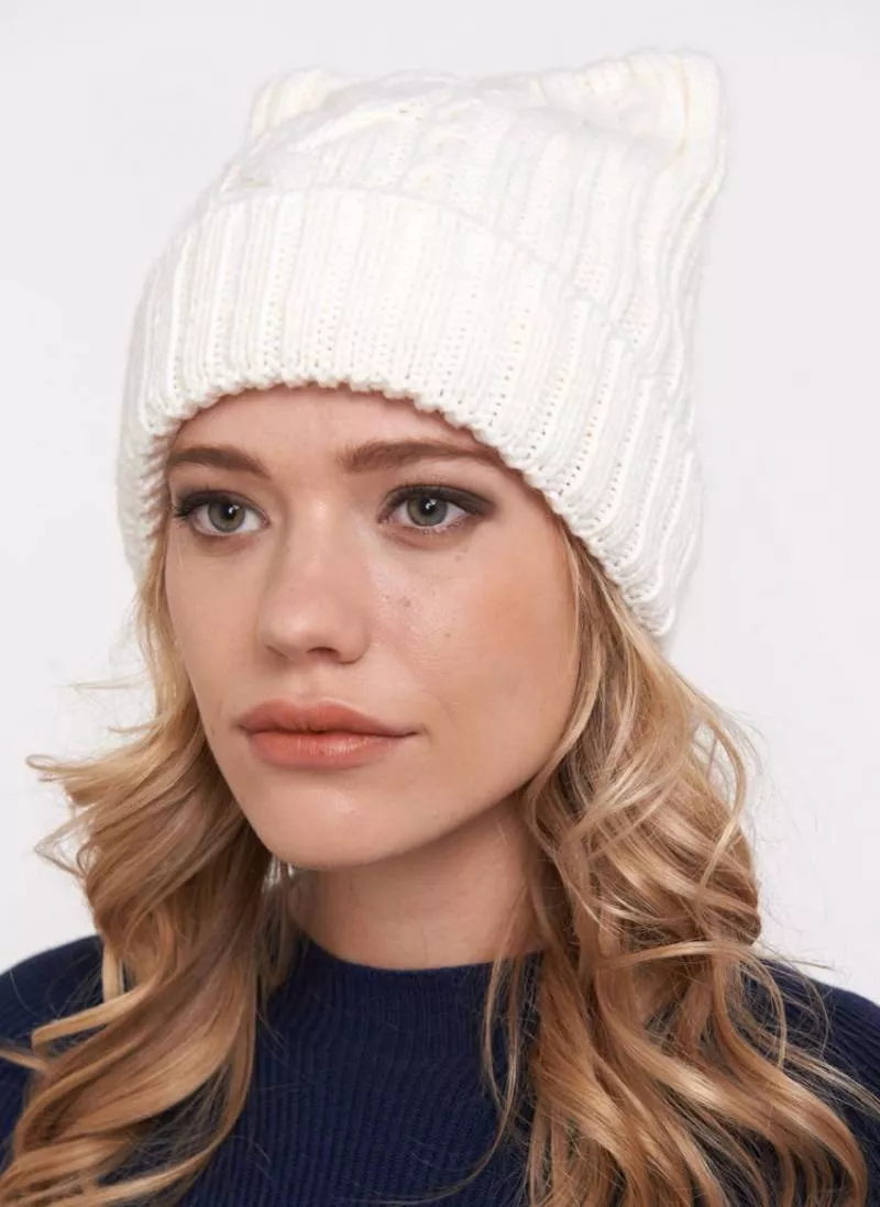 Как связать шапку с ушками крючком и спицами - схемы с описанием вязания детской и женской шапки с ушками для начинающих