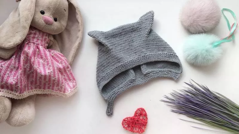 Как связать шапку с ушками крючком и спицами - схемы с описанием вязания детской и женской шапки с ушками для начинающих