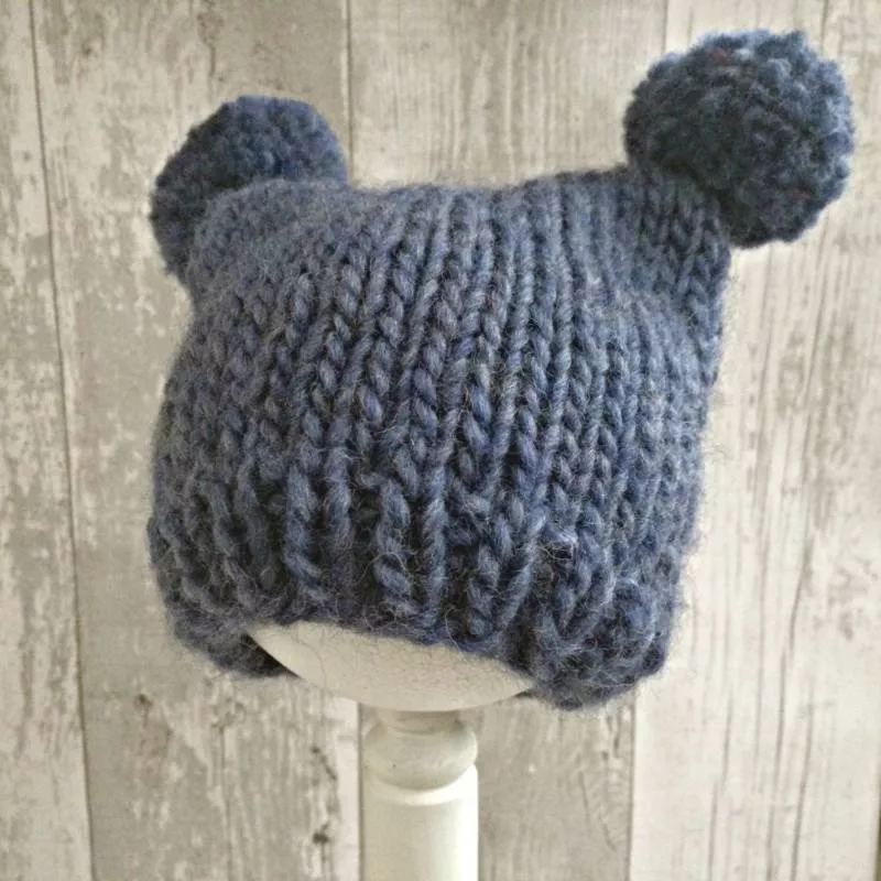 Как связать шапку с ушками крючком и спицами - схемы с описанием вязания детской и женской шапки с ушками для начинающих