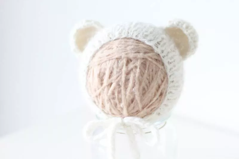 Как связать шапку с ушками крючком и спицами - схемы с описанием вязания детской и женской шапки с ушками для начинающих