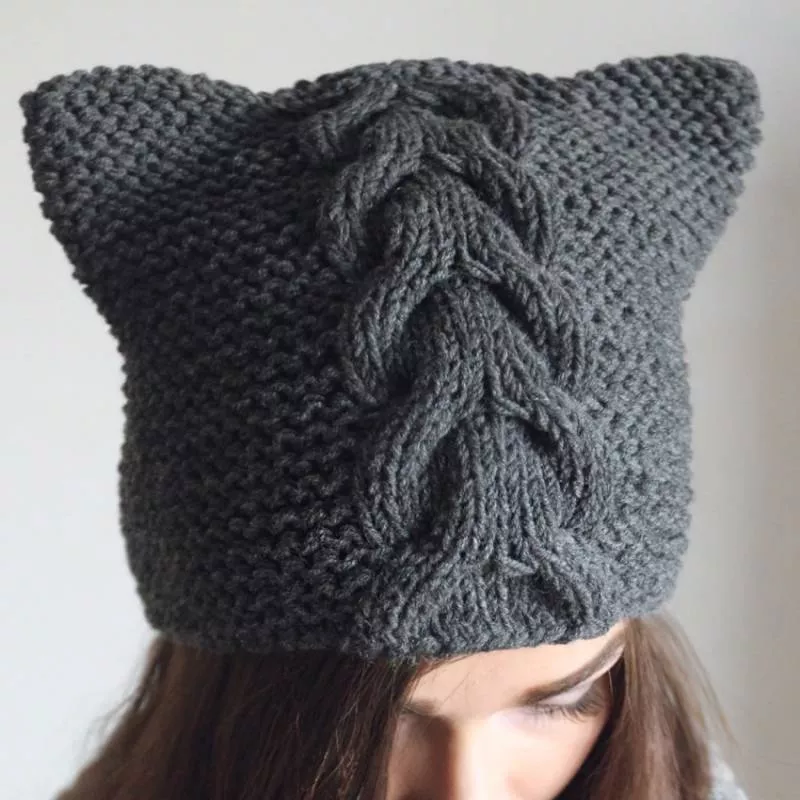 Как связать шапку с ушками крючком и спицами - схемы с описанием вязания детской и женской шапки с ушками для начинающих