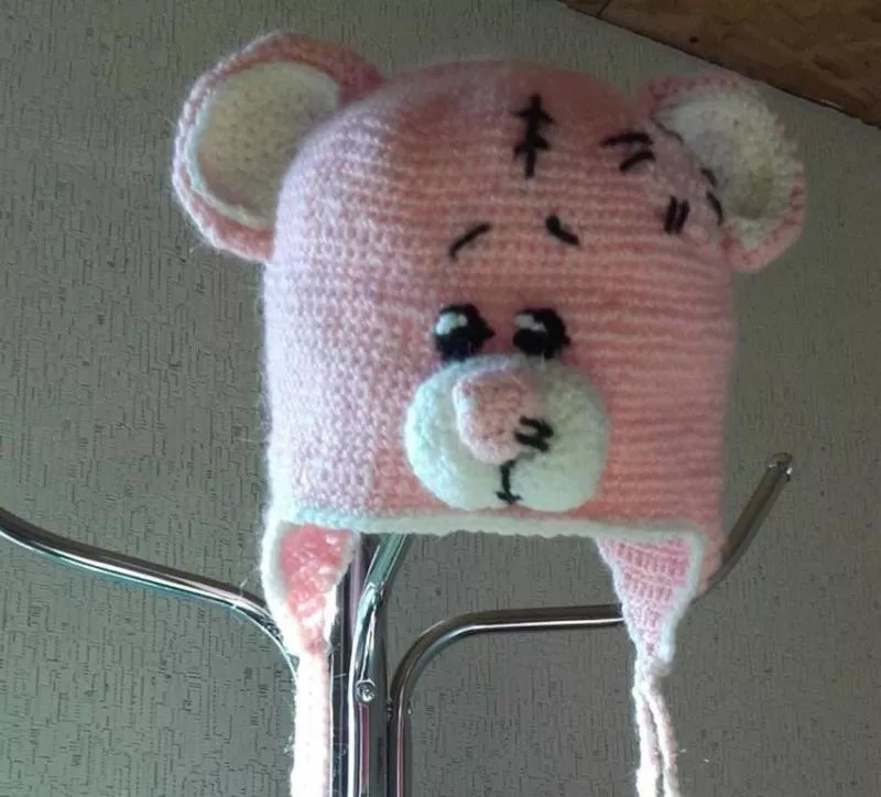 Как связать шапку с ушками крючком и спицами - схемы с описанием вязания детской и женской шапки с ушками для начинающих