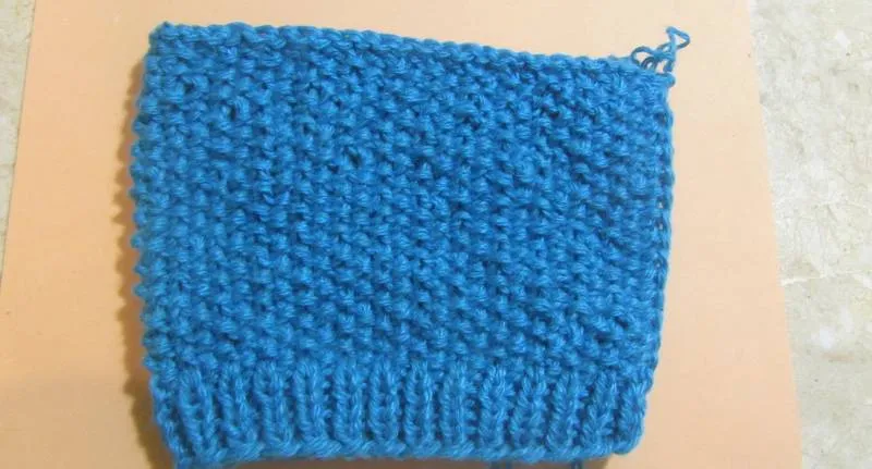 Как связать шапку с ушками крючком и спицами - схемы с описанием вязания детской и женской шапки с ушками для начинающих