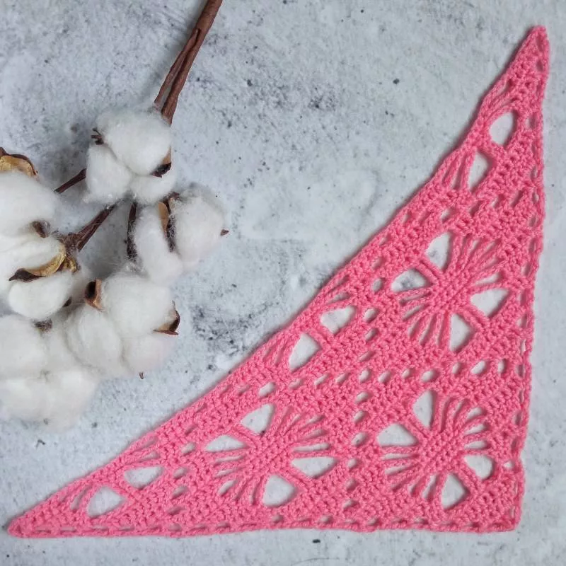 Косынка крючком - простые схемы для начинающих с описанием вязания красивой ажурной женской косынки