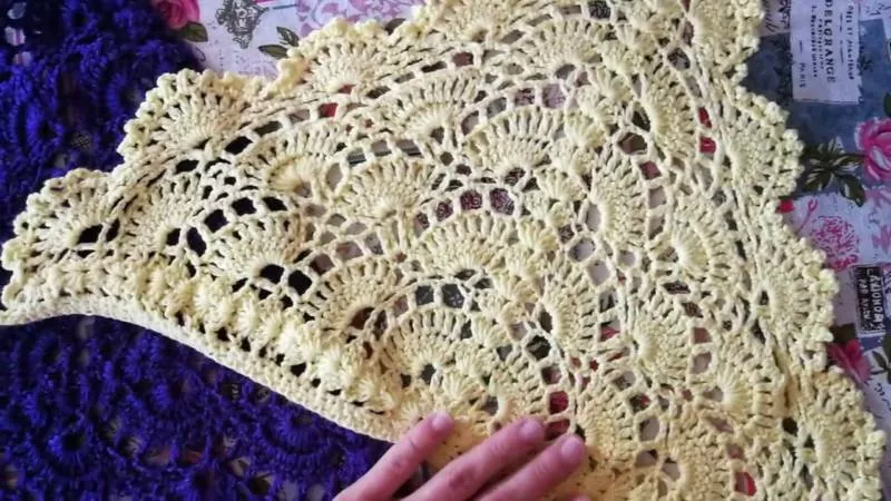 Косынка крючком - простые схемы для начинающих с описанием вязания красивой ажурной женской косынки