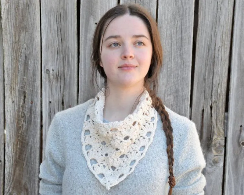 Косынка крючком - простые схемы для начинающих с описанием вязания красивой ажурной женской косынки