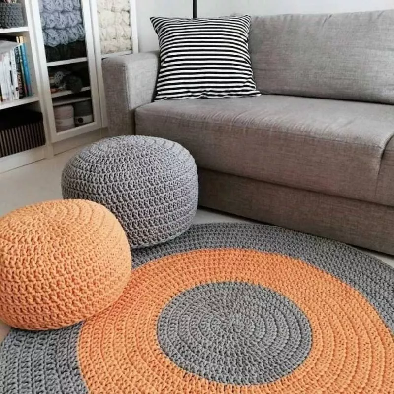 Коврик из трикотажной пряжи крючком - схемы для начинающих для вязания красивого прямоугольного, круглого, овального и квадратного коврика (133 фото)