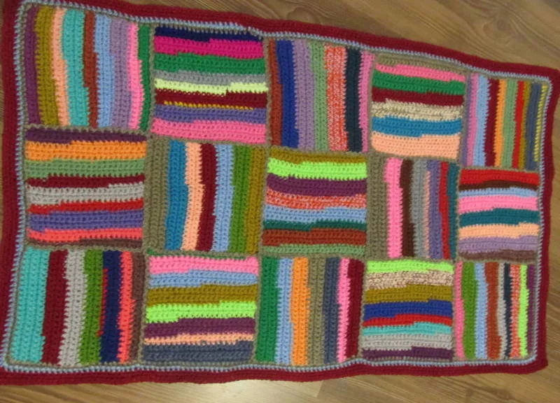 Коврик из трикотажной пряжи крючком - схемы для начинающих для вязания красивого прямоугольного, круглого, овального и квадратного коврика (133 фото)