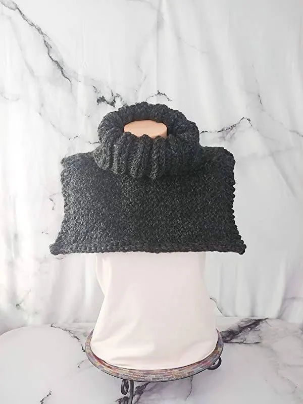 Манишка крючком (105 фото): пошаговые схемы для начинающих с описанием вязания манишки женской, мужской и детской манишки крючком