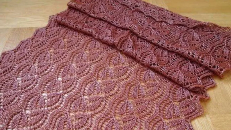 Палантин крючком (121 фото): схемы для начинающих и описание вязания простого, красивого, ажурного палантина