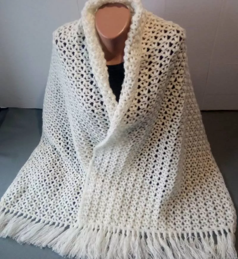 Палантин крючком (121 фото): схемы для начинающих и описание вязания простого, красивого, ажурного палантина