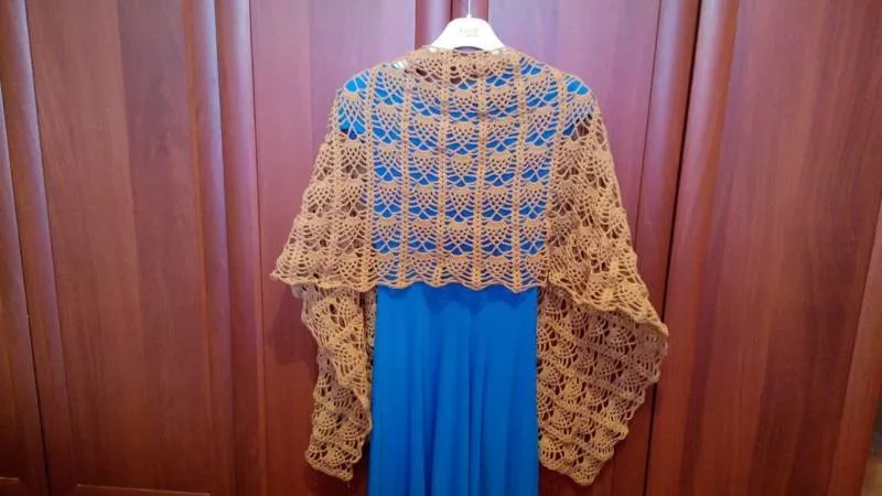 Палантин крючком (121 фото): схемы для начинающих и описание вязания простого, красивого, ажурного палантина