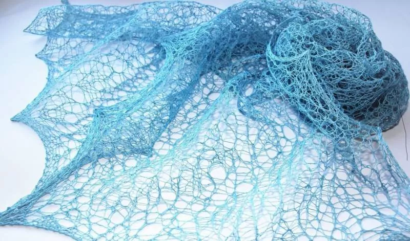 Палантин крючком (121 фото): схемы для начинающих и описание вязания простого, красивого, ажурного палантина