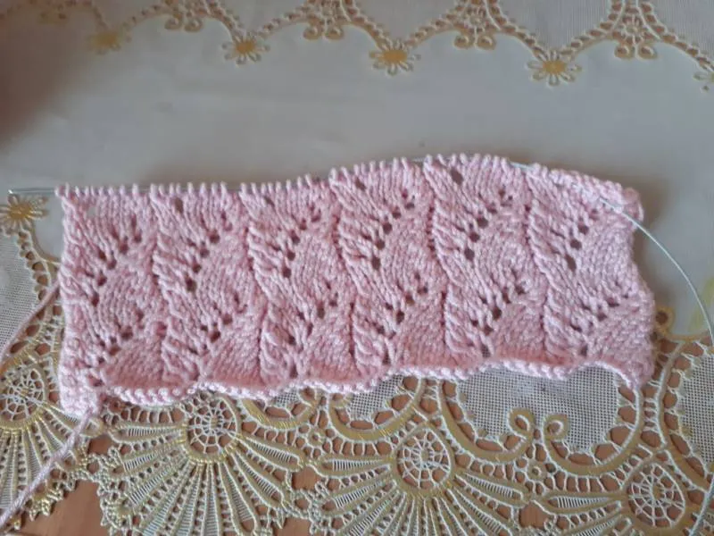 Палантин крючком (121 фото): схемы для начинающих и описание вязания простого, красивого, ажурного палантина