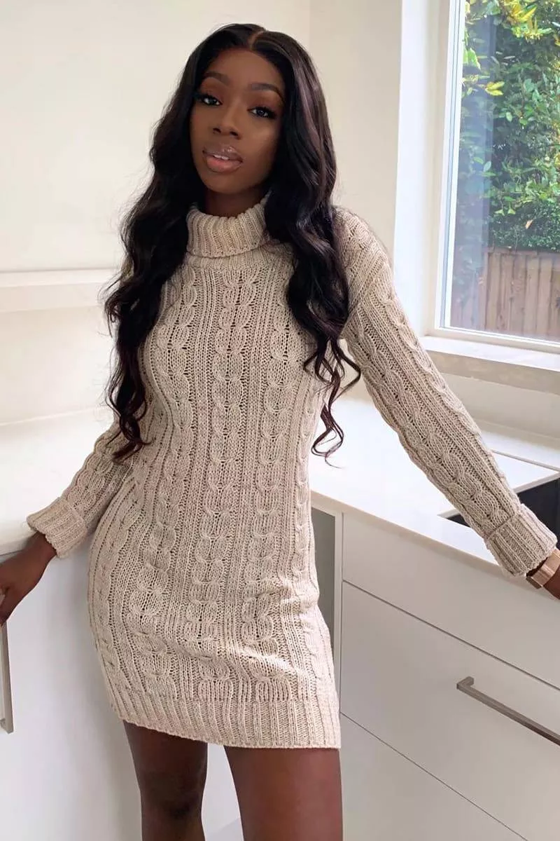 Платья спицами - схемы для начинающих с описанием вязания платья для девочек и женщин