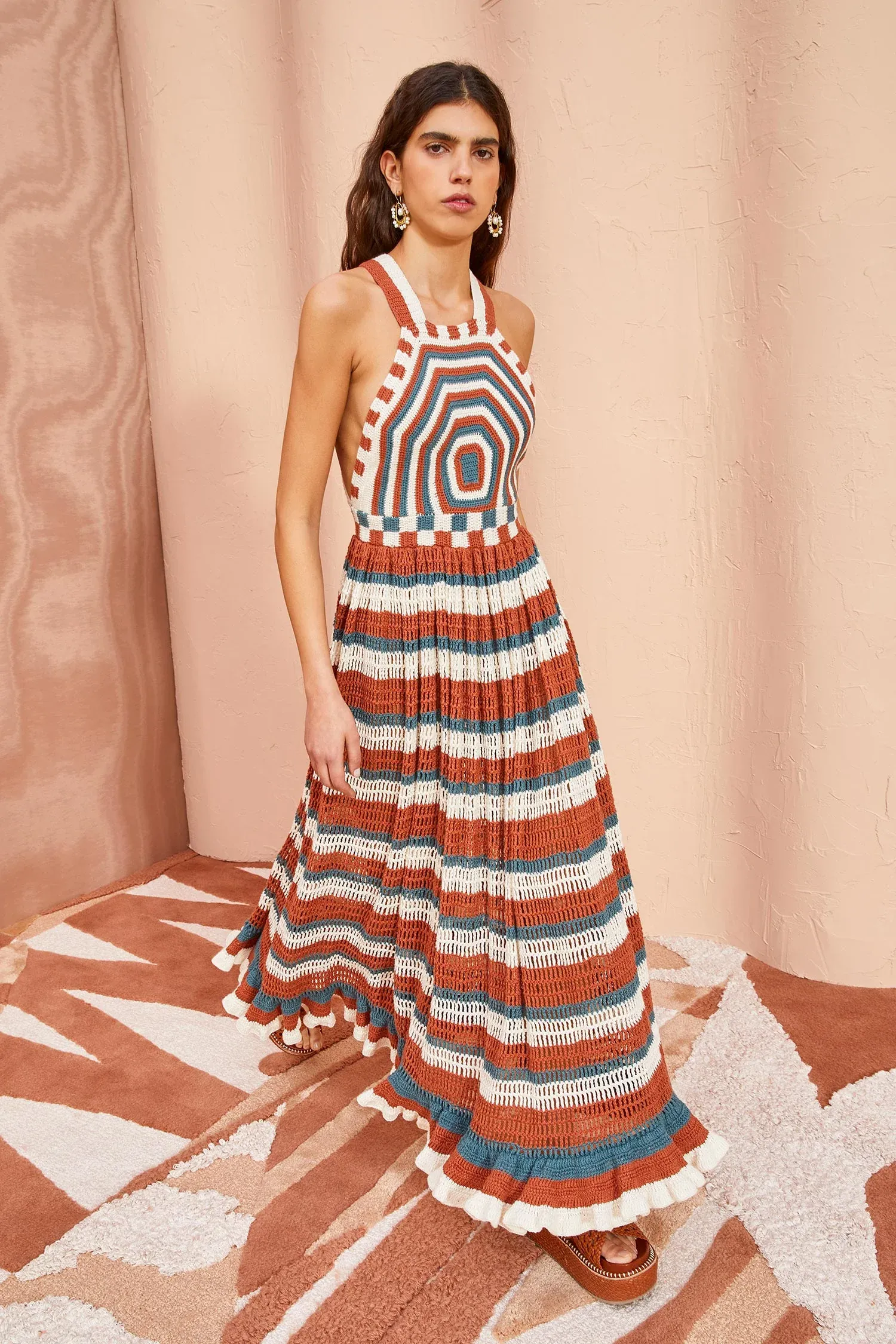 Платья спицами - схемы для начинающих с описанием вязания платья для девочек и женщин