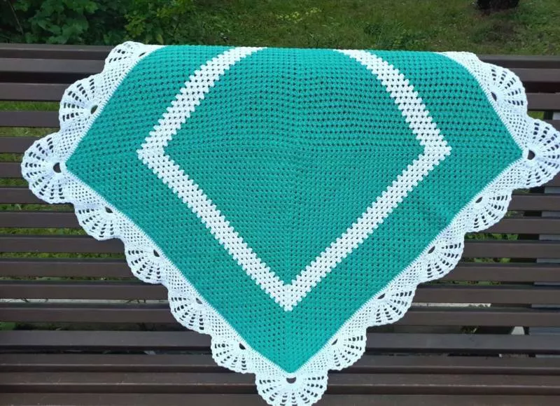 Плед из квадратов крючком (85 фото): пошаговые мастер-классы для начинающих и схемы с описанием вязания красивого пледа