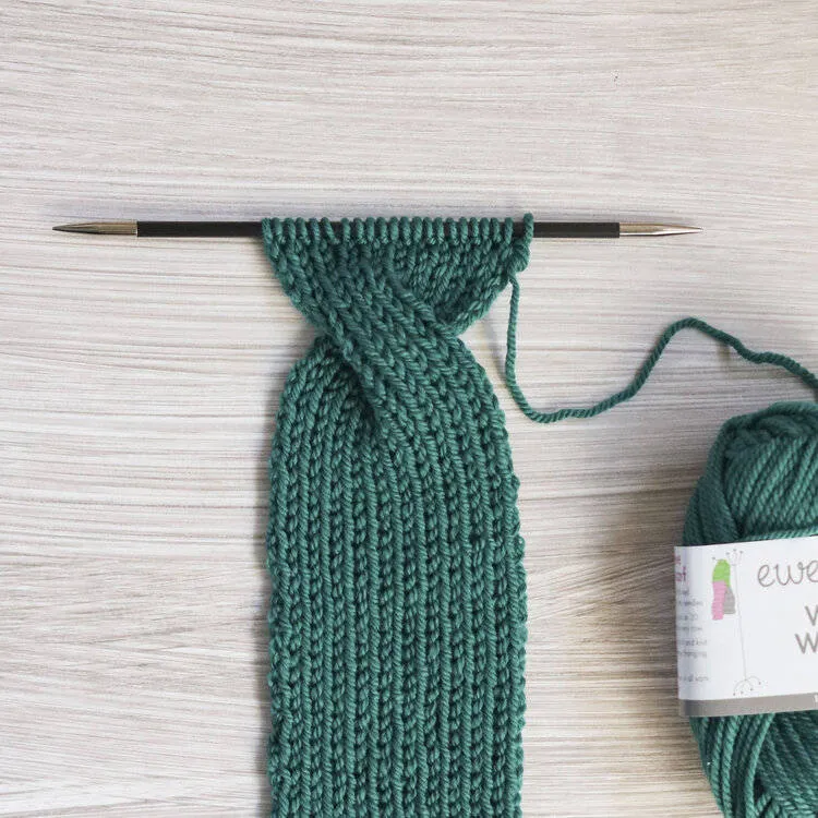 Повязка на голову спицами - схемы для начинающих с описанием вязания красивой повязки на голову для женщин и девочек