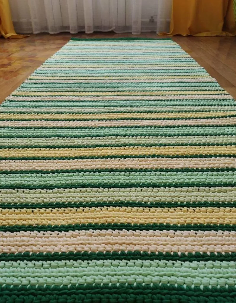 Коврик из трикотажной пряжи крючком - схемы для начинающих для вязания красивого прямоугольного, круглого, овального и квадратного коврика (133 фото)