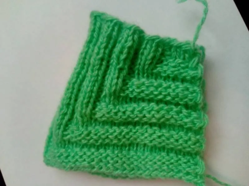 Шапочка эльф спицами - пошаговые мастер-классы для начинающих и схемы с описанием вязания детской шапочки эльф для новорожденных