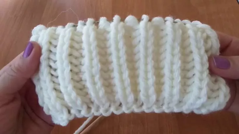 Снуд спицами - простые узоры и пошаговые схемы для начинающих с описанием вязания красивого снуда спицами