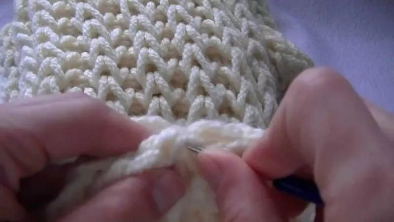 Снуд спицами - простые узоры и пошаговые схемы для начинающих с описанием вязания красивого снуда спицами