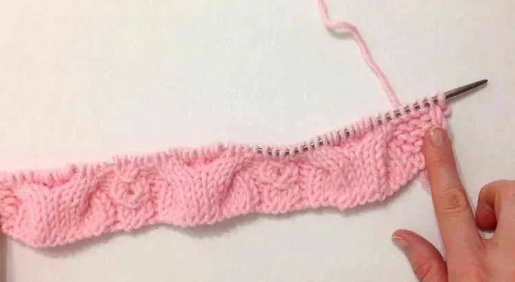 Снуд спицами - простые узоры и пошаговые схемы для начинающих с описанием вязания красивого снуда спицами