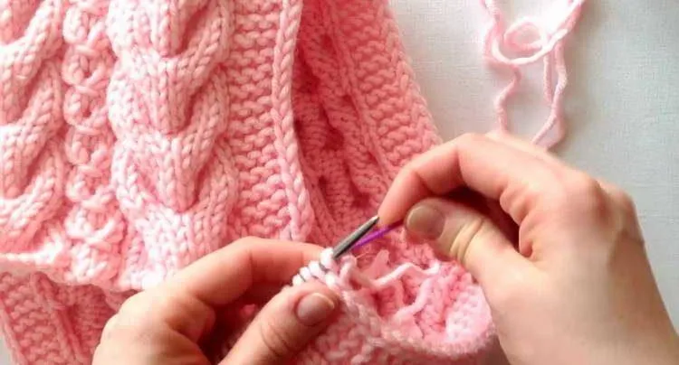 Снуд спицами - простые узоры и пошаговые схемы для начинающих с описанием вязания красивого снуда спицами