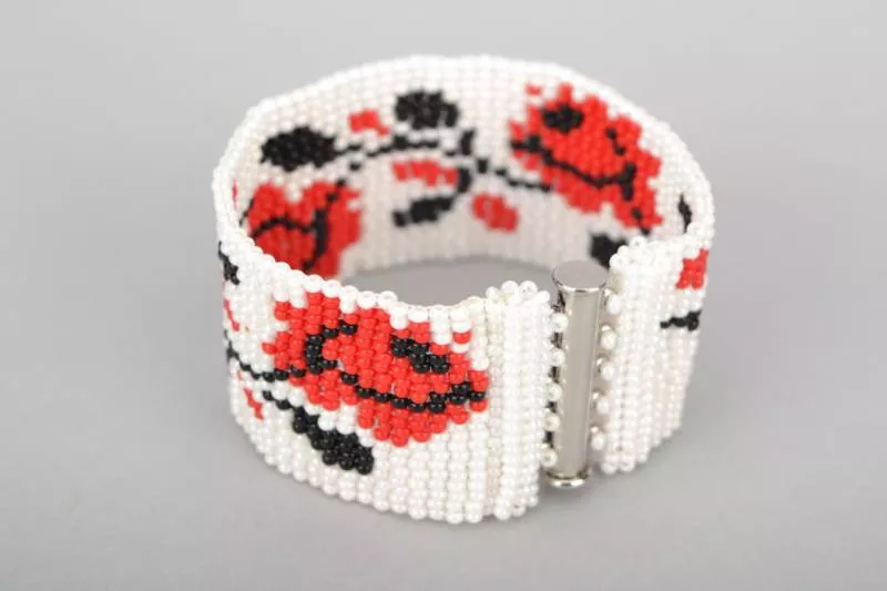 Украшения из бисера своими руками (156 фото): легкие мастер-классы и схемы для начинающих по простому плетению красивых украшений из бисера