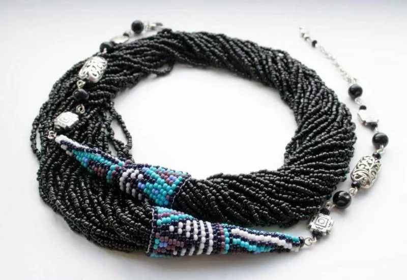 Украшения из бисера своими руками (156 фото): легкие мастер-классы и схемы для начинающих по простому плетению красивых украшений из бисера