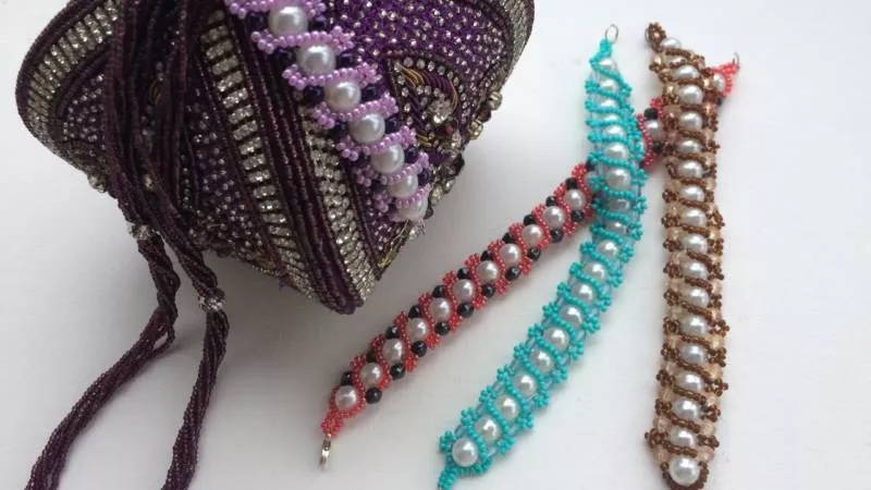 Украшения из бисера своими руками (156 фото): легкие мастер-классы и схемы для начинающих по простому плетению красивых украшений из бисера