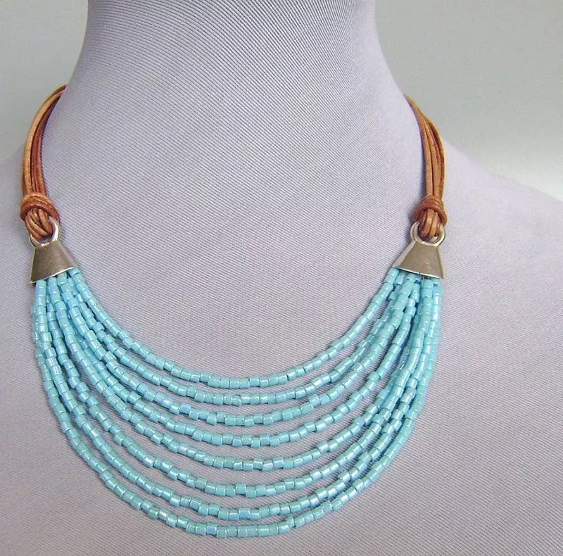 Украшения из бисера своими руками (156 фото): легкие мастер-классы и схемы для начинающих по простому плетению красивых украшений из бисера