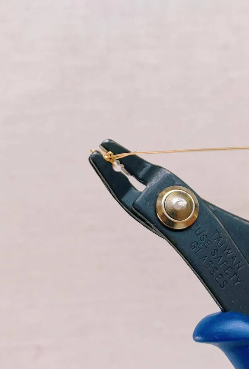 Украшения из бисера своими руками (156 фото): легкие мастер-классы и схемы для начинающих по простому плетению красивых украшений из бисера