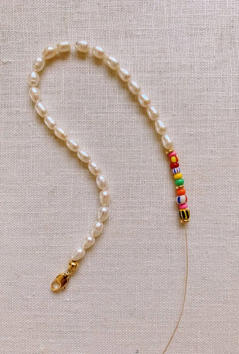 Украшения из бисера своими руками (156 фото): легкие мастер-классы и схемы для начинающих по простому плетению красивых украшений из бисера