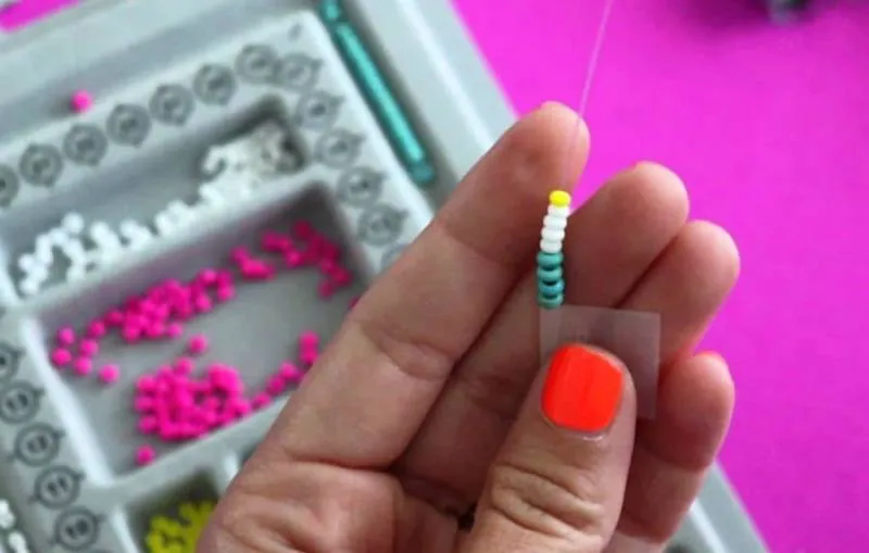 Украшения из бисера своими руками (156 фото): легкие мастер-классы и схемы для начинающих по простому плетению красивых украшений из бисера