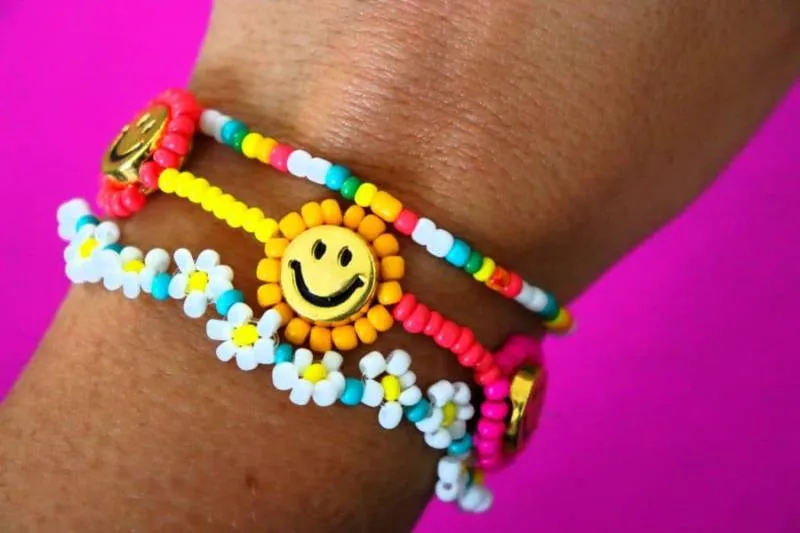 Украшения из бисера своими руками (156 фото): легкие мастер-классы и схемы для начинающих по простому плетению красивых украшений из бисера