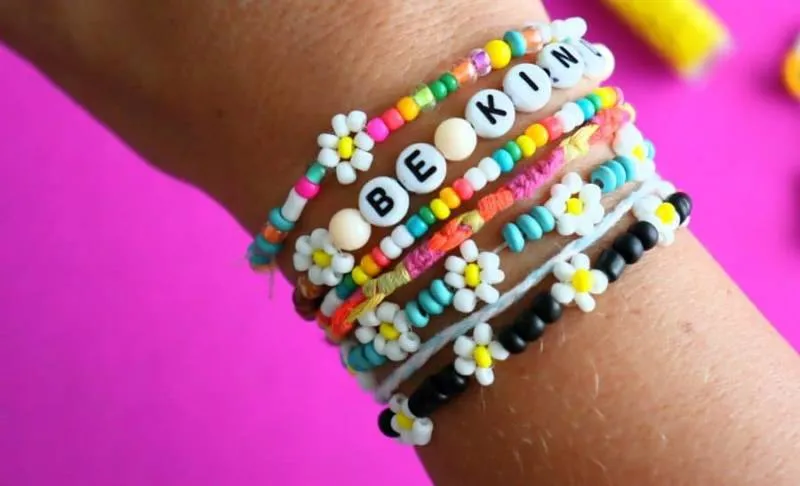 Украшения из бисера своими руками (156 фото): легкие мастер-классы и схемы для начинающих по простому плетению красивых украшений из бисера