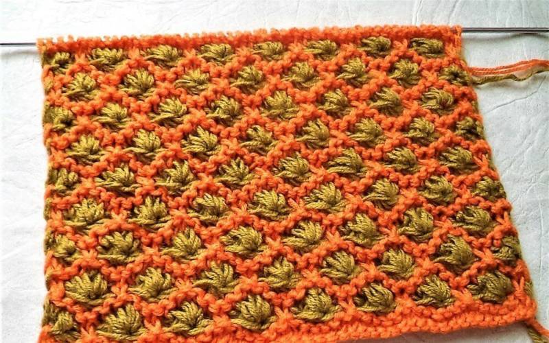 Узор "Звездочки" спицами - схемы с описанием вязания ажурного узора звездочки, по кругу, из 3 петель